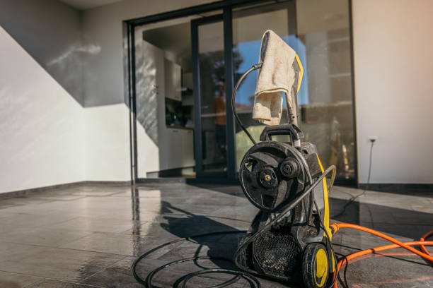 Best Oil Spill Cleanup  in Avenel, NJ